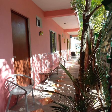 Casona Del Negro Aguilar Hotel Valladolid  Buitenkant foto