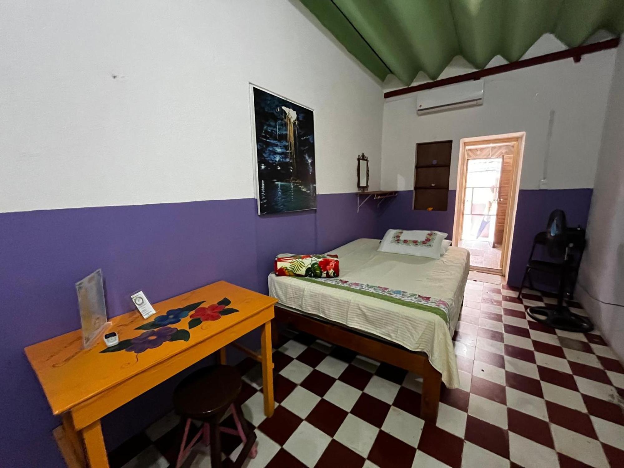 Casona Del Negro Aguilar Hotel Valladolid  Buitenkant foto