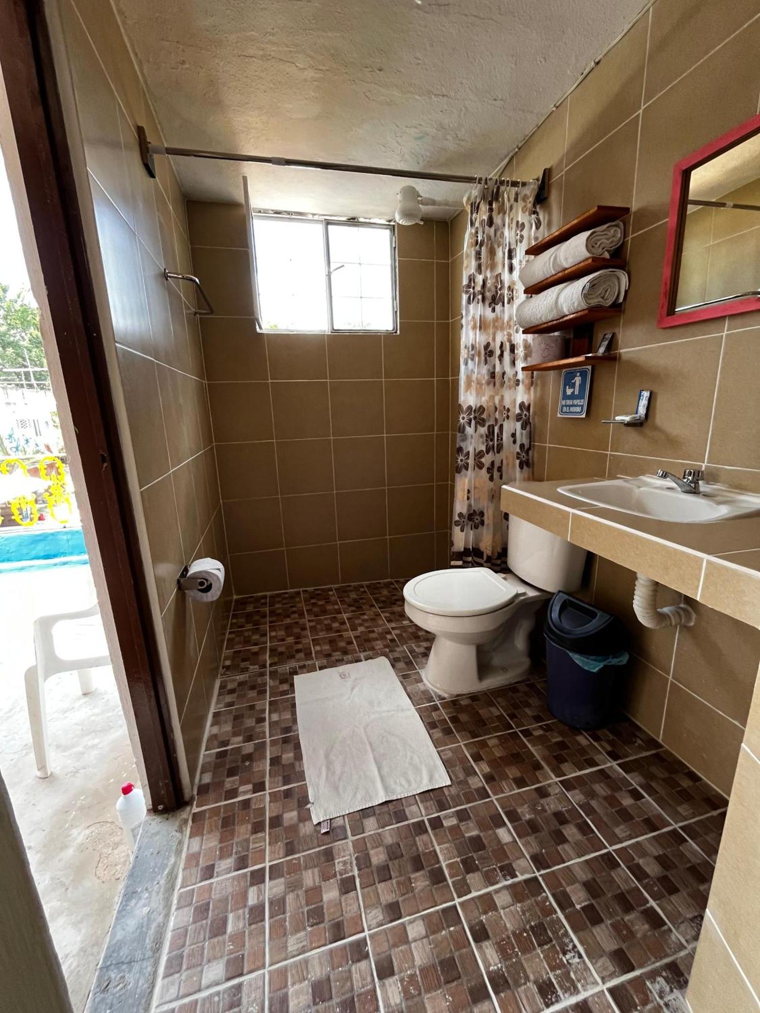 Casona Del Negro Aguilar Hotel Valladolid  Buitenkant foto